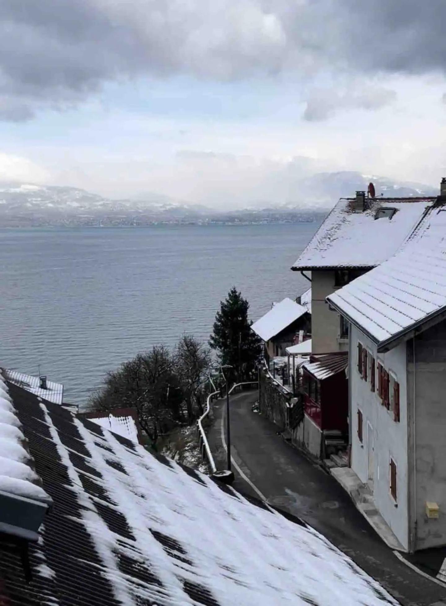 Chez Malou & Hugo Vue Lac Proche Suisse & Stations ! Saint-Gingolph Exterior photo